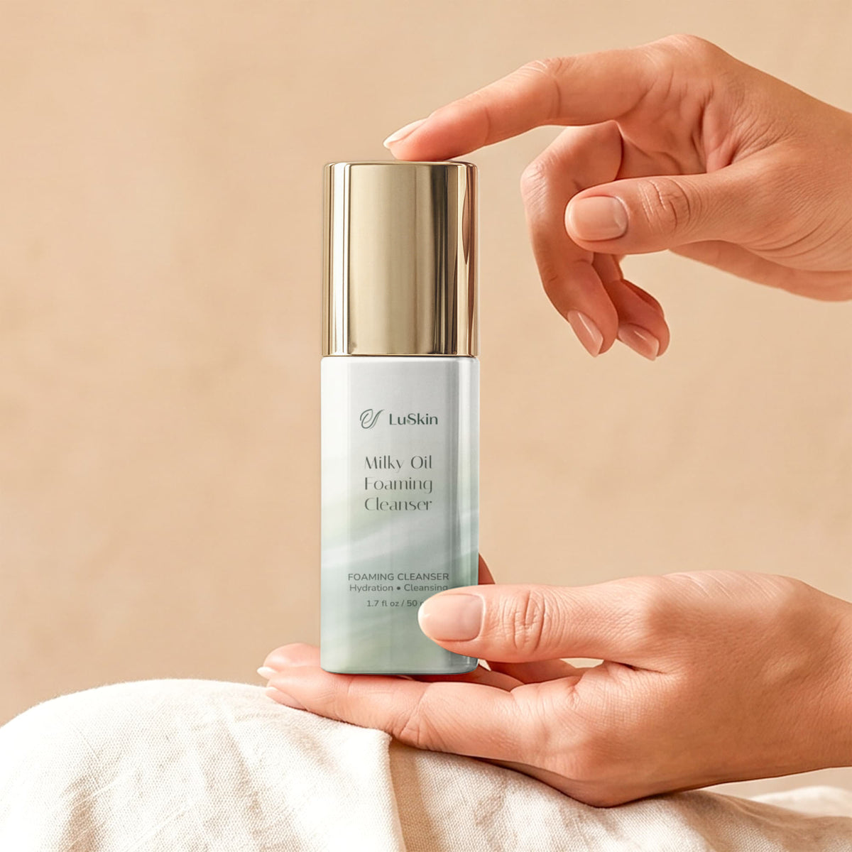 Milky Oil Foaming Cleanser